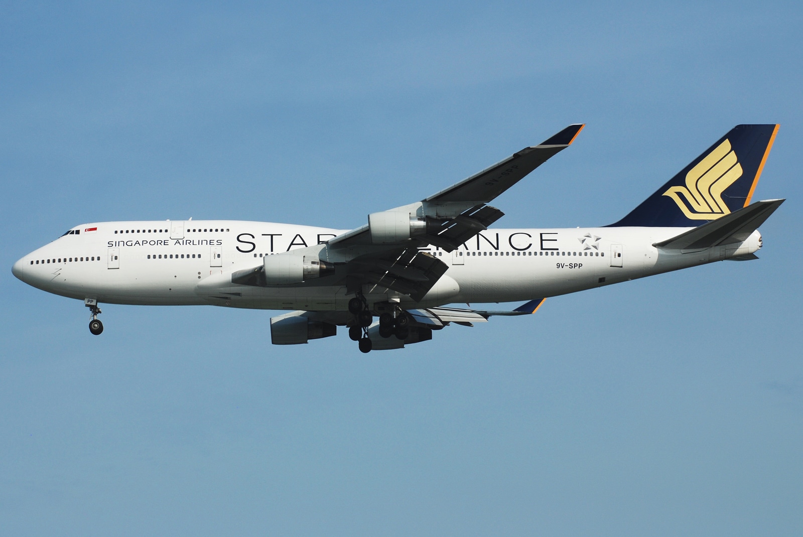 Stretch your miles: combine the Singapore Airlines and Star Alliance ...