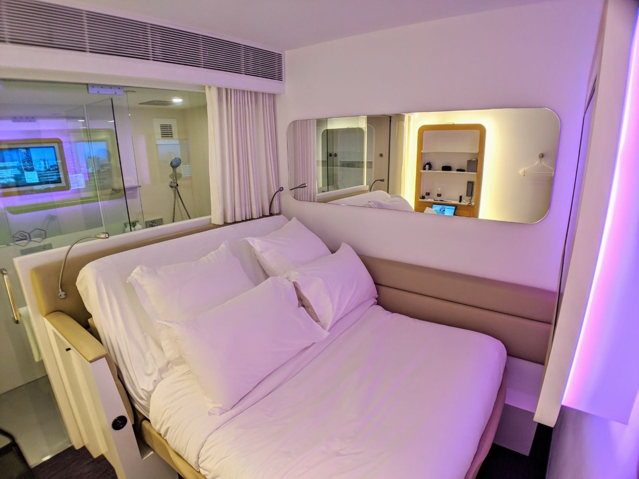 Hotel Review: YOTELAIR Changi Airport Staycation - The MileLion