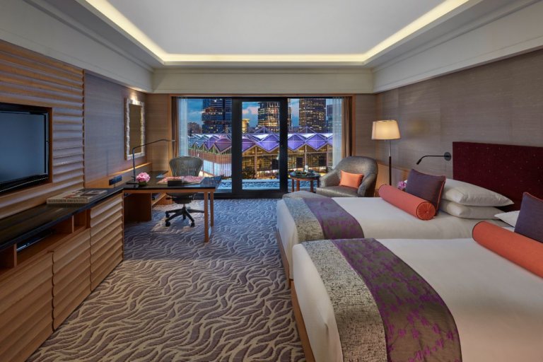 Mandarin Oriental’s Heroes rate now open to all: S$339 nett with breakfast and S$80 F&B credit (SRV-eligible)