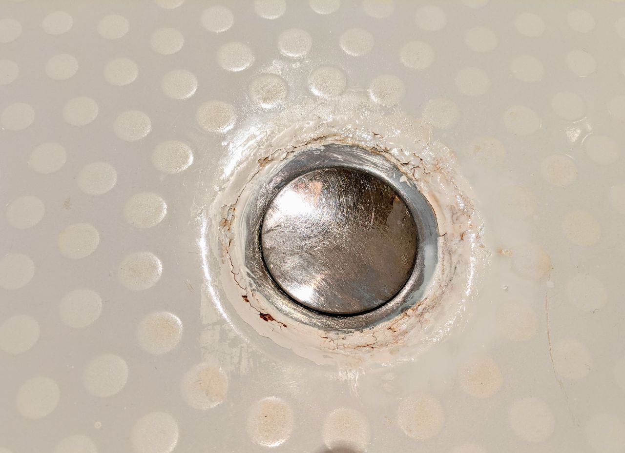 Rust ring in bathtub