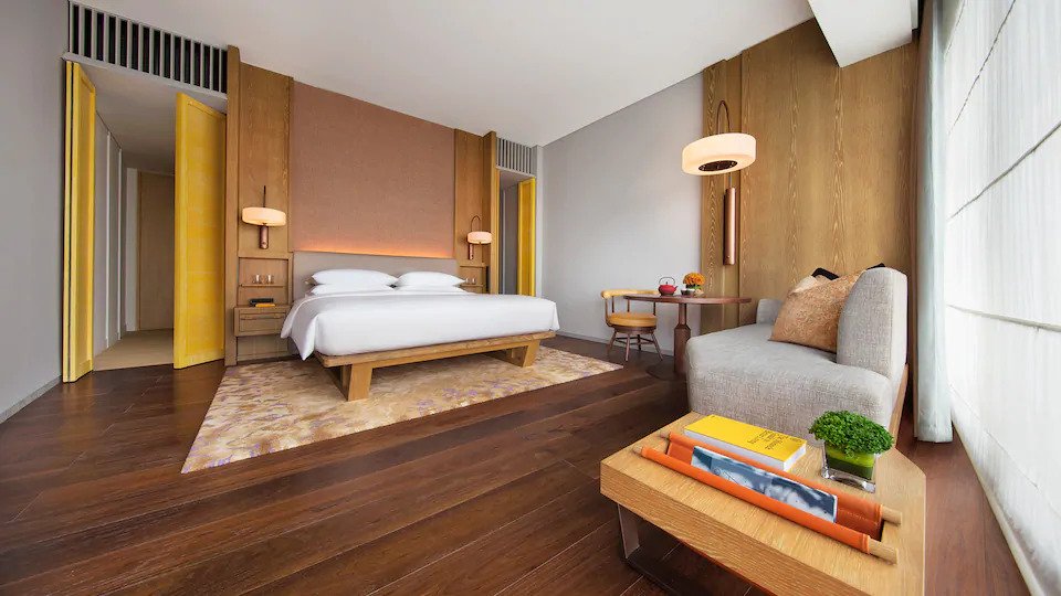 Andaz King Bed room