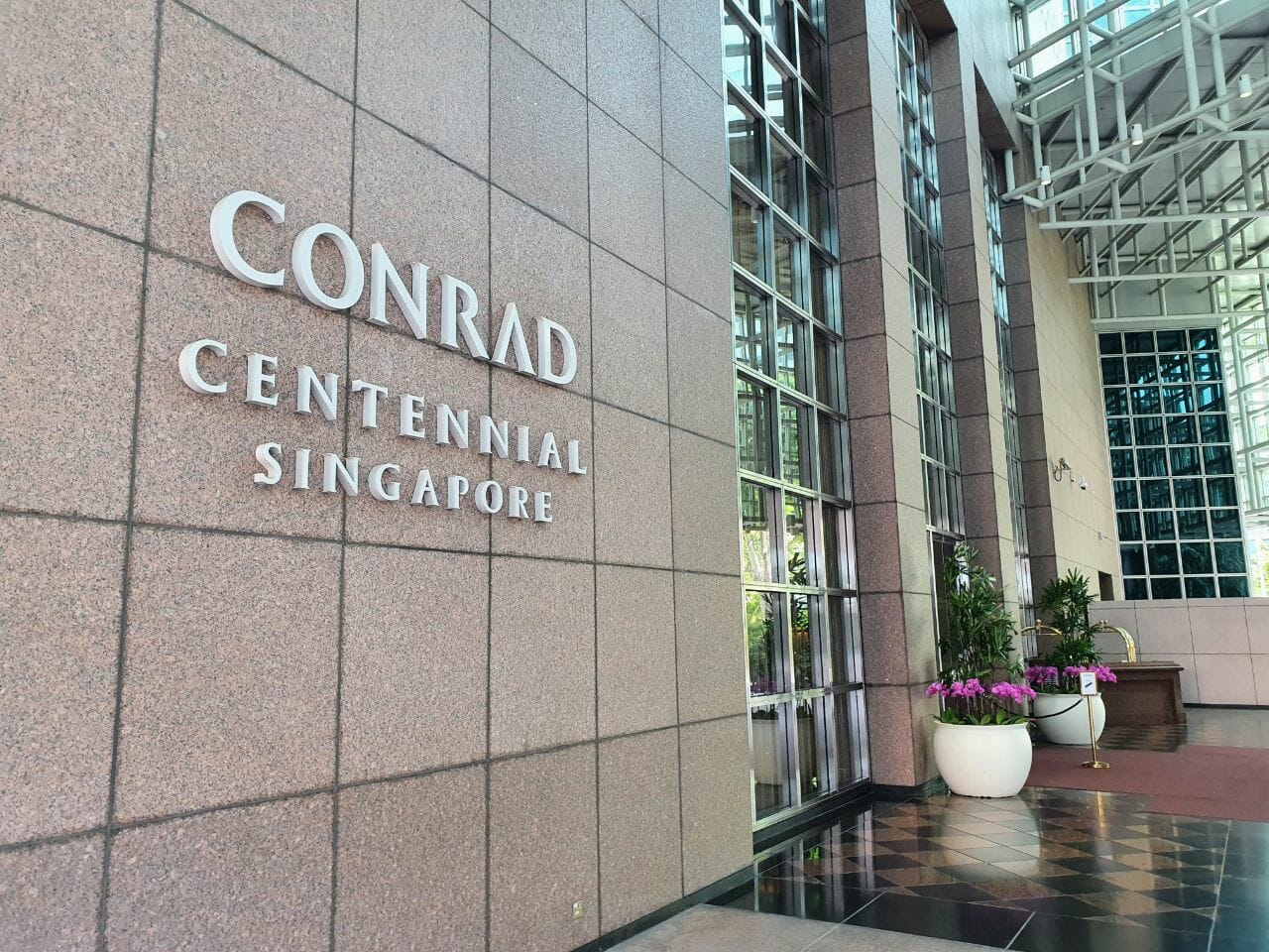 Conrad Singapore entrance