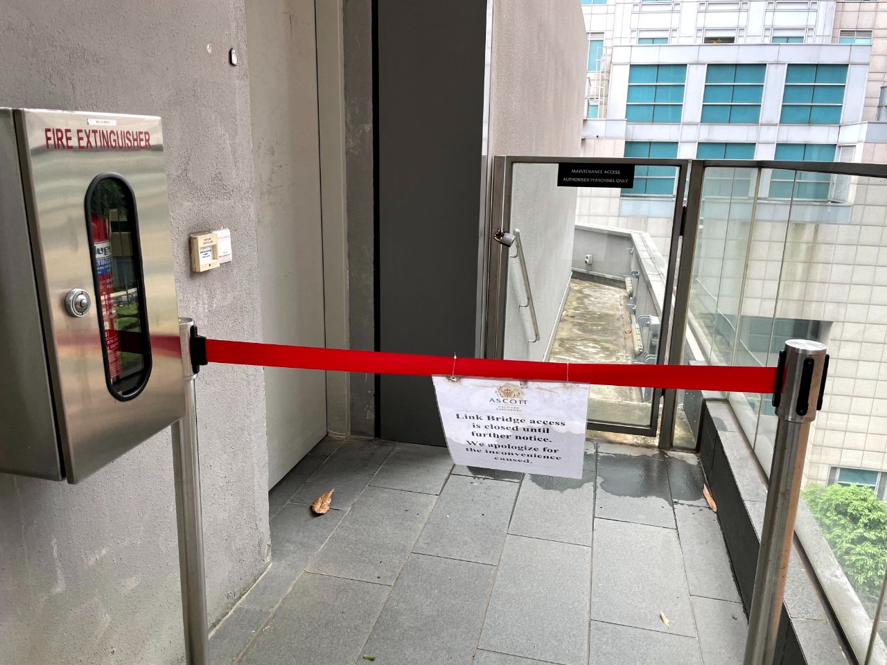 Ascott Orchard Paragon linkway closed