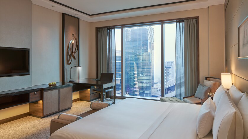 Deluxe King Room at Westin Singapore