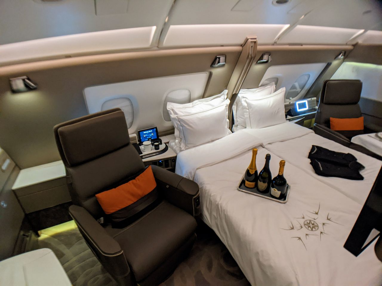 2017 Suites on A380-800