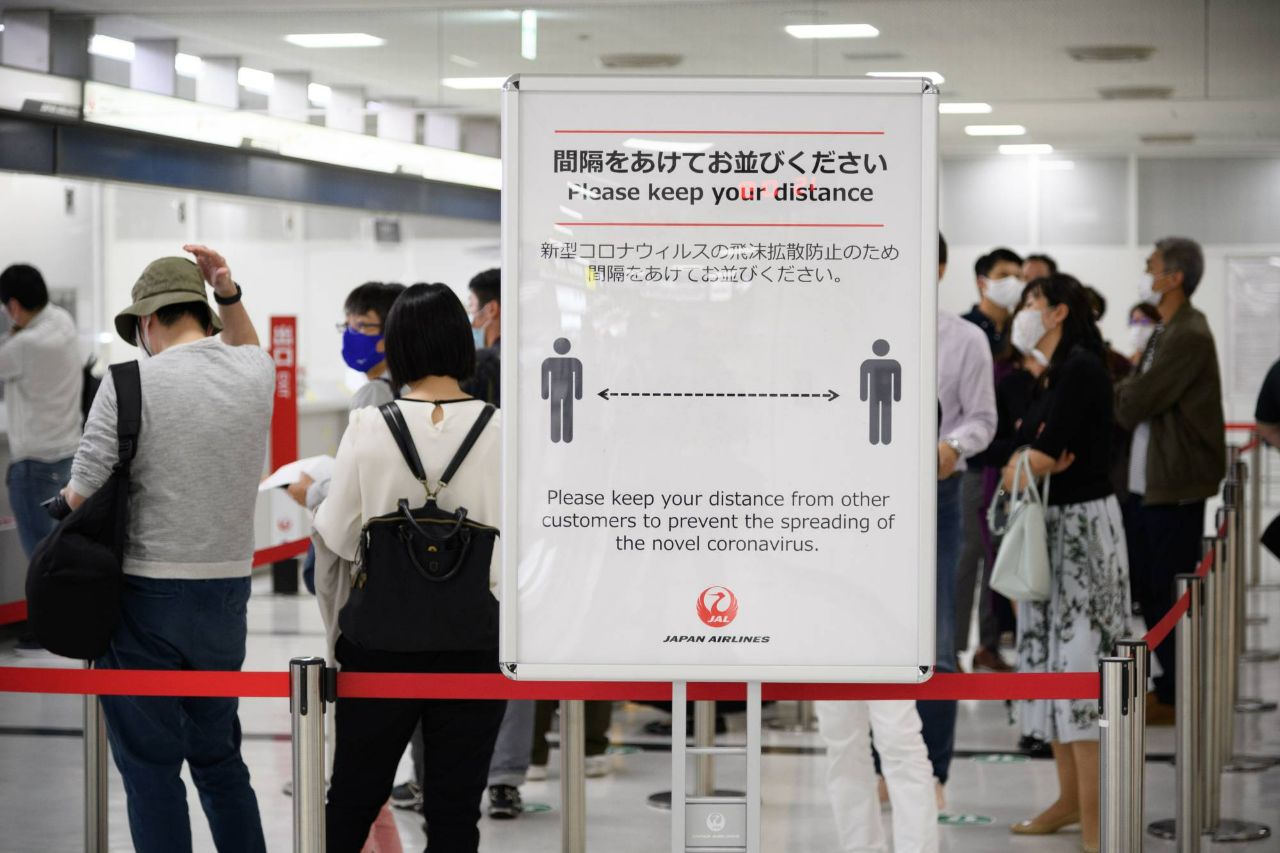tokyo lift travel ban