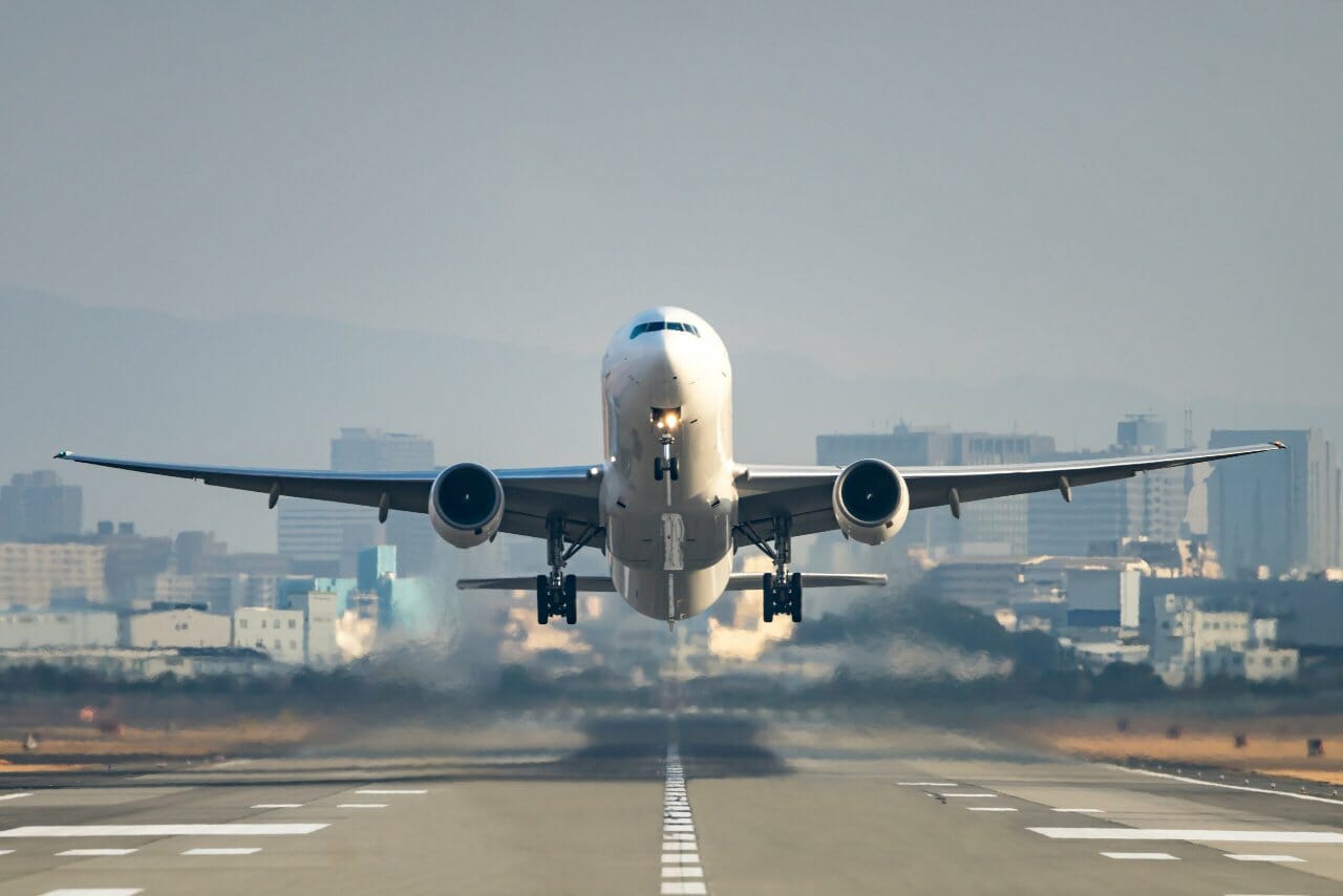 2025エディション：航空券に最適なクレジットカード